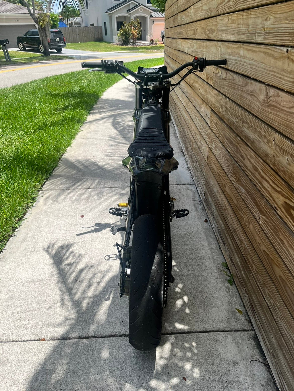 Ultra bee (used 2.5k mi)