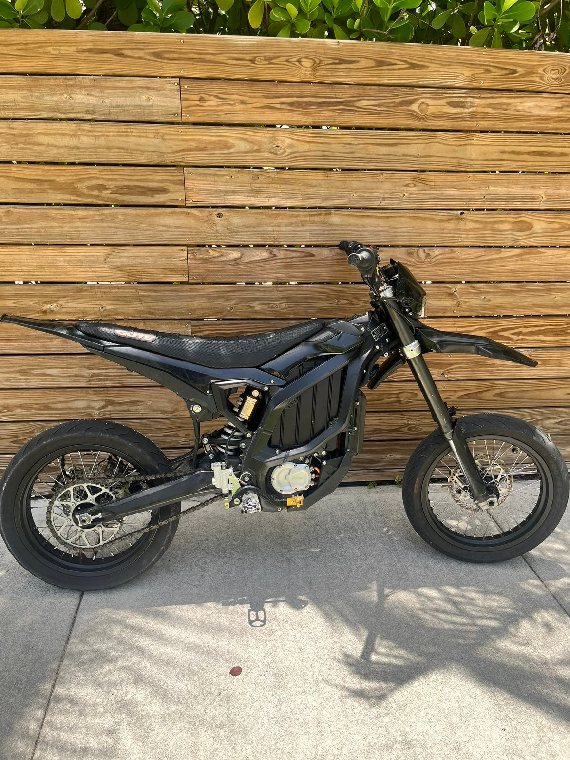 Ultra bee (used 2.5k mi)
