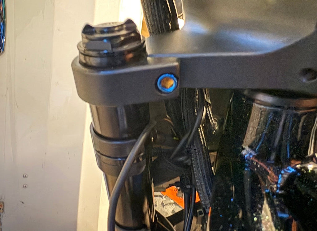 Zx/miami shock clamp bolts