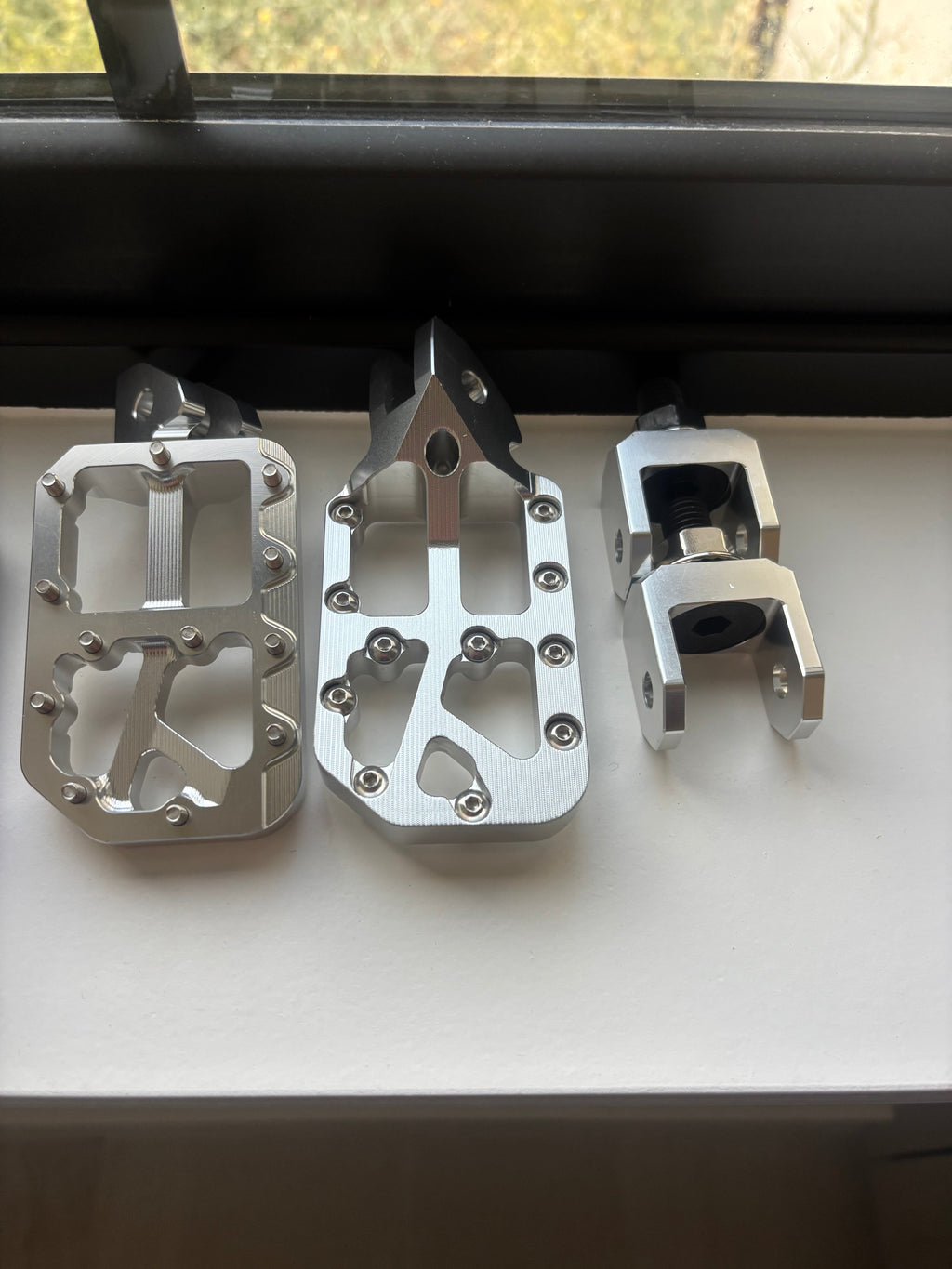 Super 73/Macfox Moto pegs